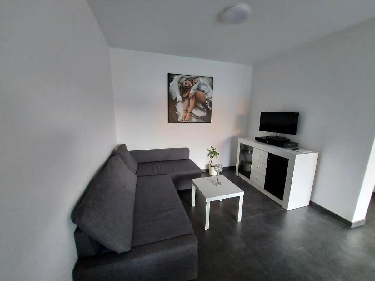 Accommodatie bij particulieren Several Different Rooms, Newly Furnished, In A New House In Vichten Luxemburg