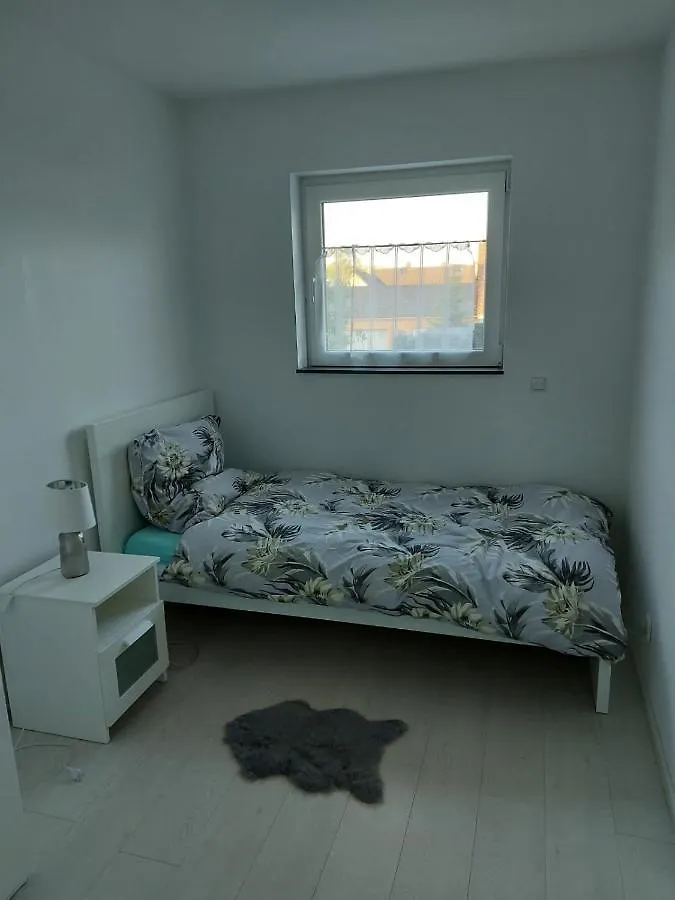 Accommodatie bij particulieren Several Different Rooms, Newly Furnished, In A New House In Vichten Luxemburg