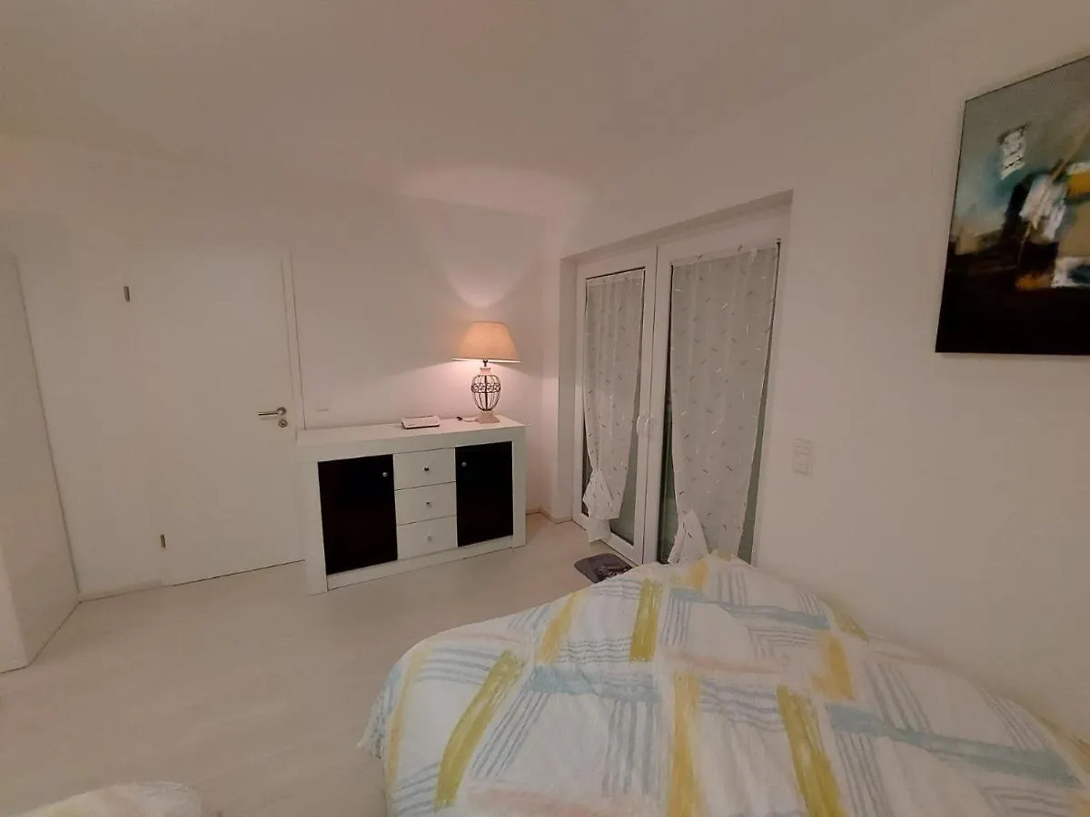 Several Different Rooms, Newly Furnished, In A New House In Vichten Homestay
